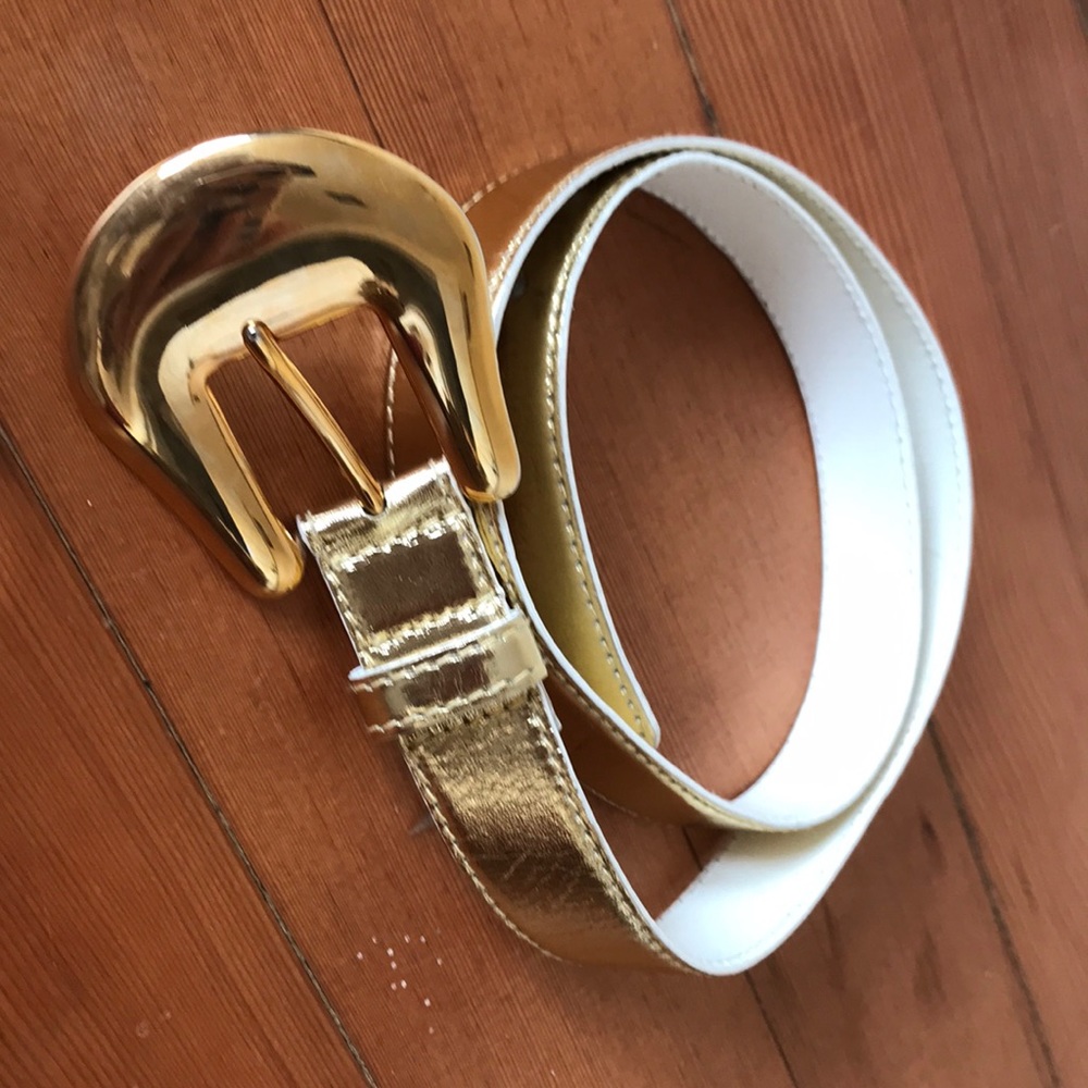 Escada belt